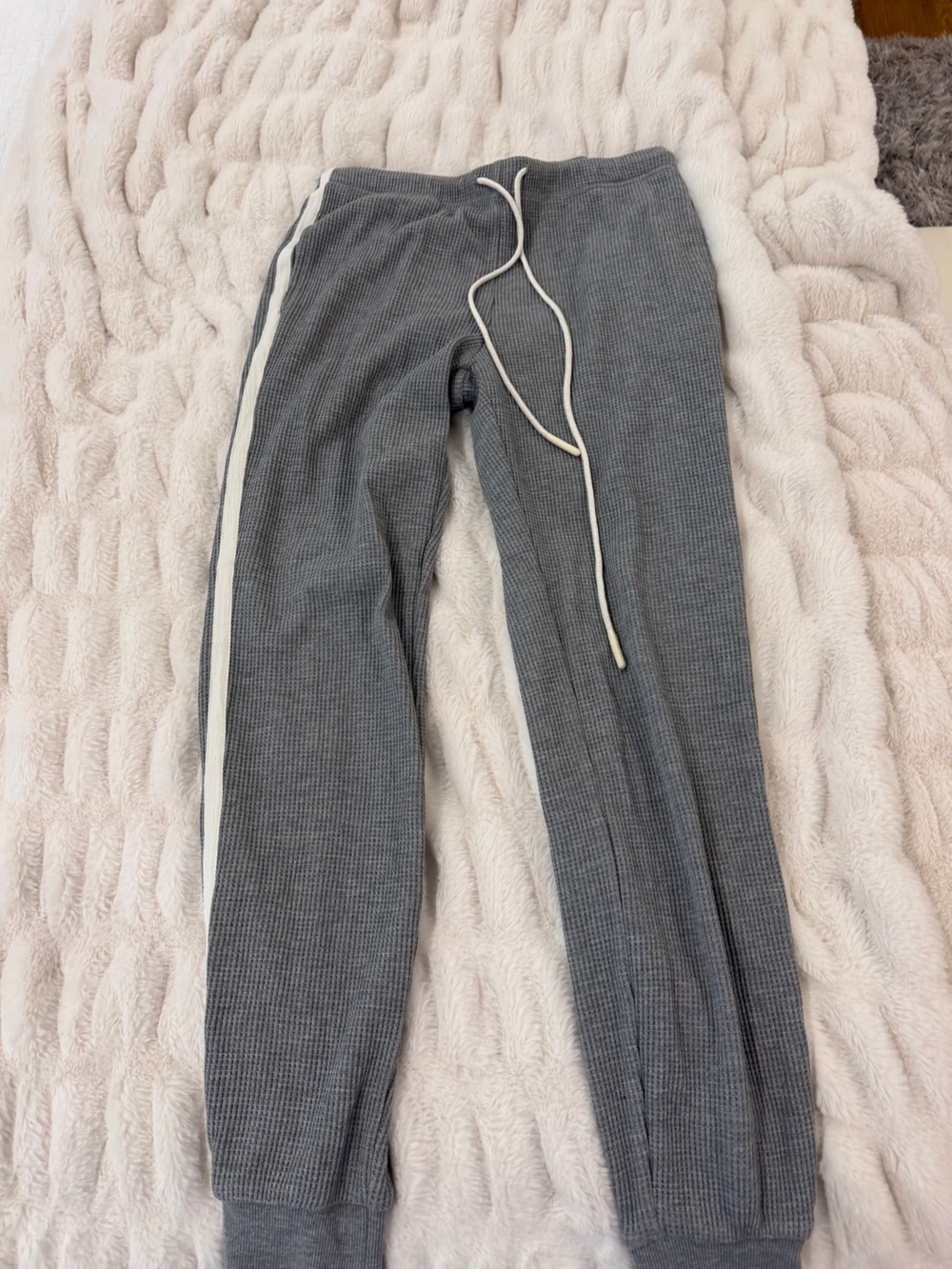 Varley Gray Waffle Knit Joggers with White Stripe